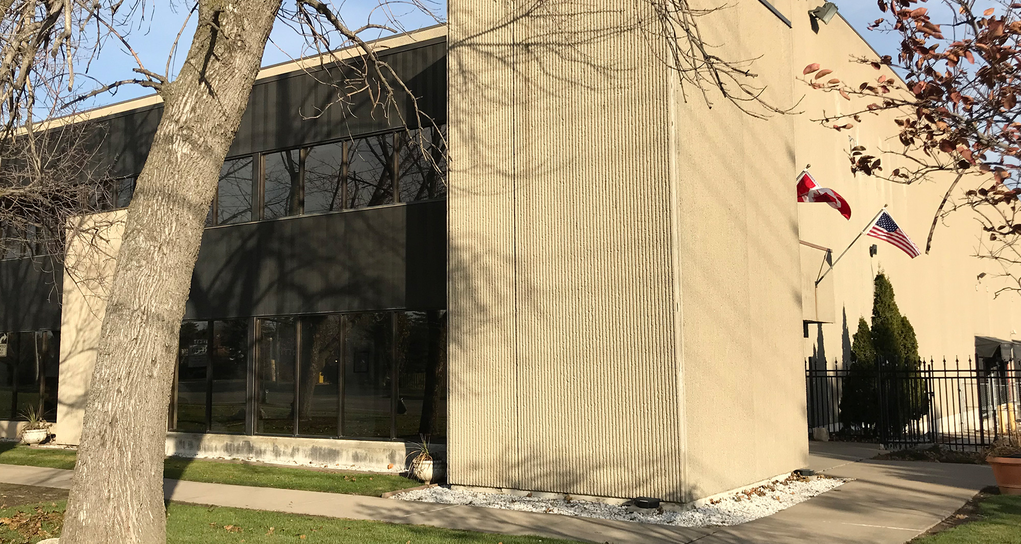 1920 Albion Road